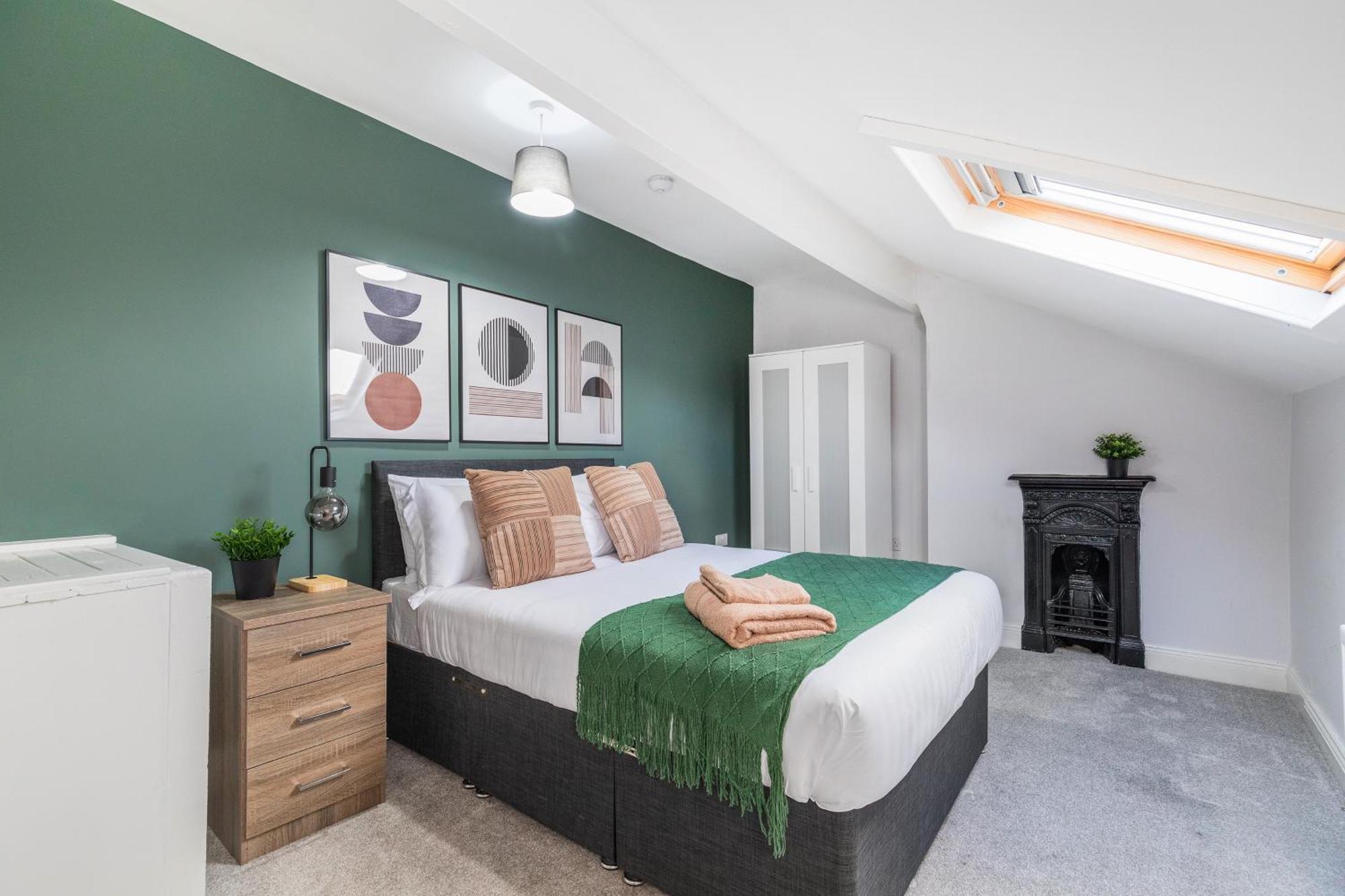 Spacious Two Bed House In Headingley リーズ エクステリア 写真